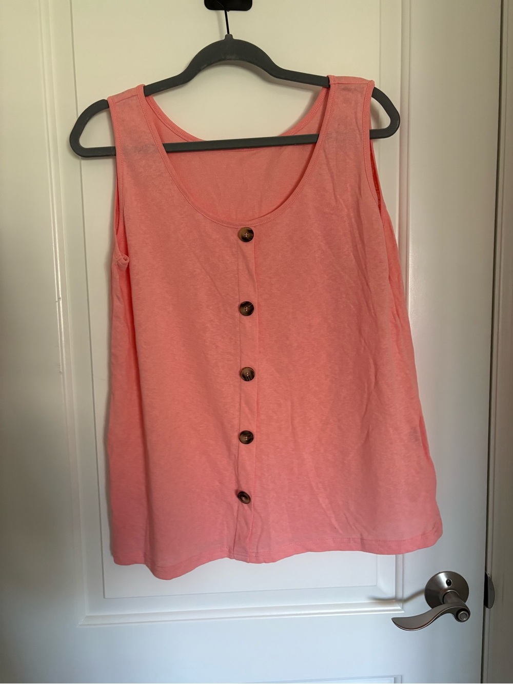 SHEIN Coral Button-Front Scoop Neck Tank